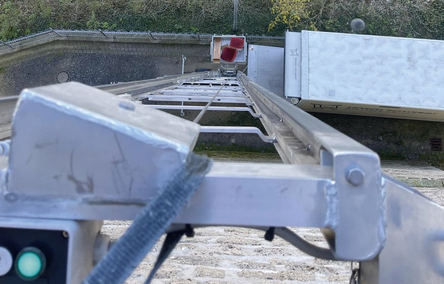Schneller Abtransport von Museumsinventar aus dem 5. Stock